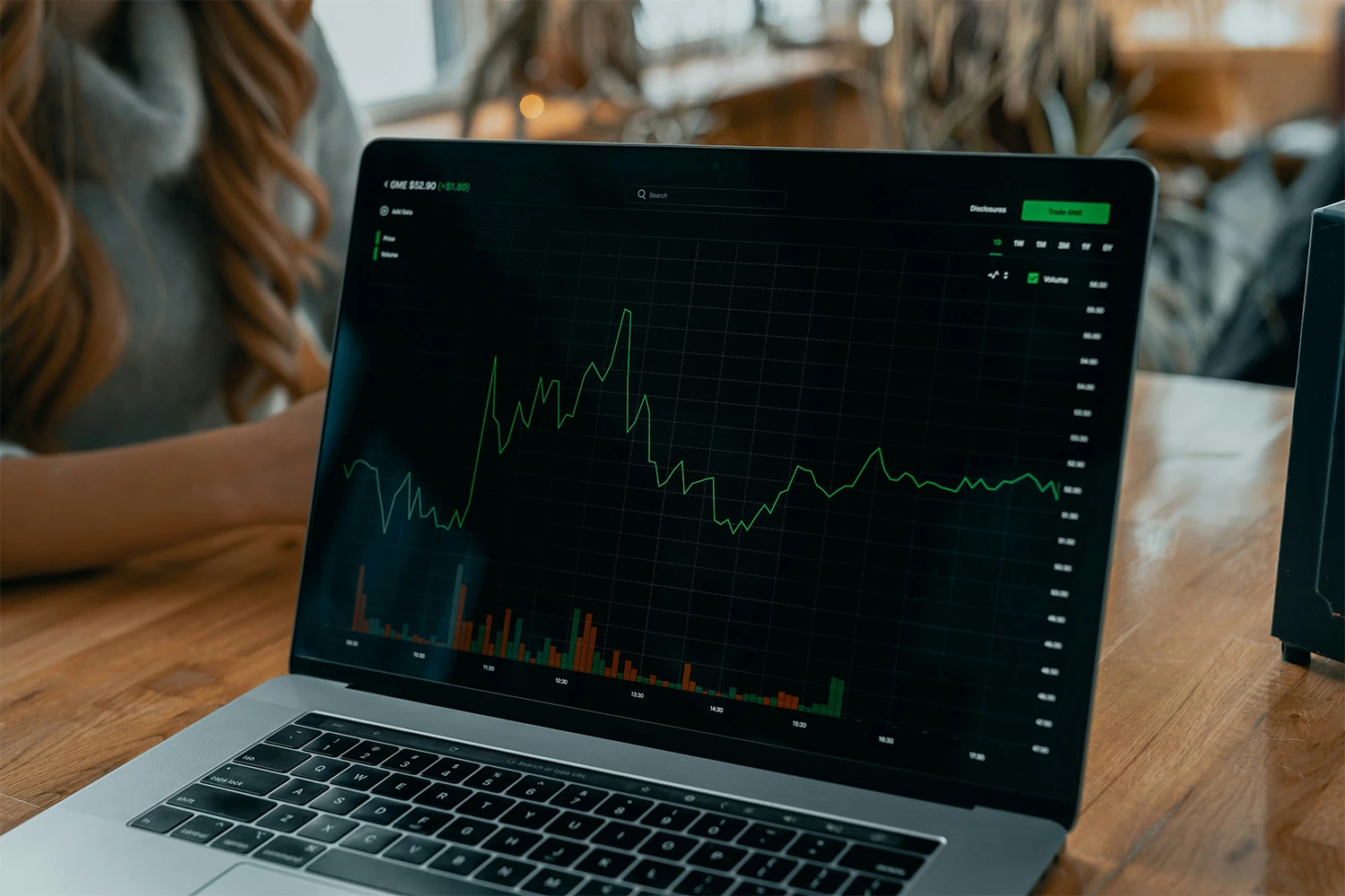 Laptop with graph
